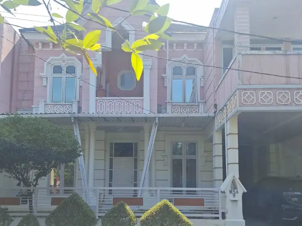 Rumah Mewah Lima Kamar, Akses Tol BOOR , Bukit CImanggu City  Kota Bogor