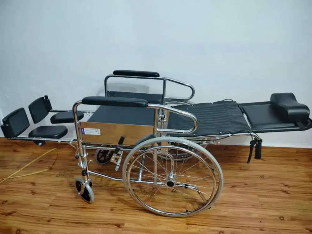 Kursi roda  baru