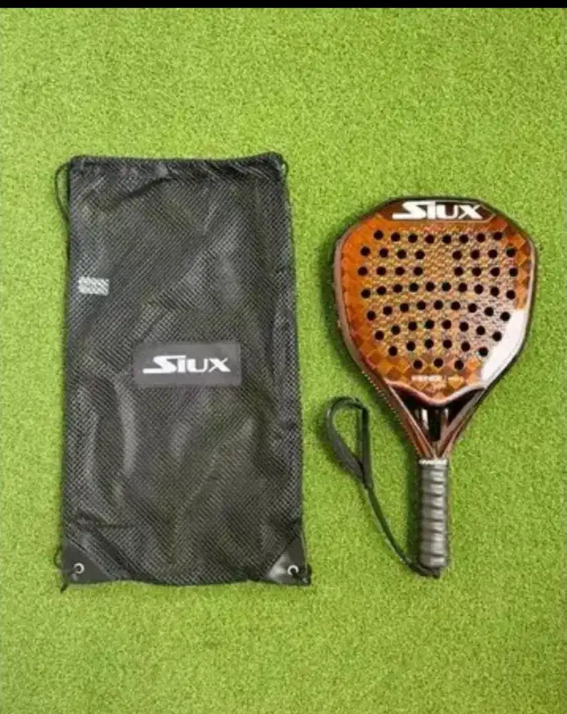 Padel siux fenix pro 5 like new jarang pakai mulus