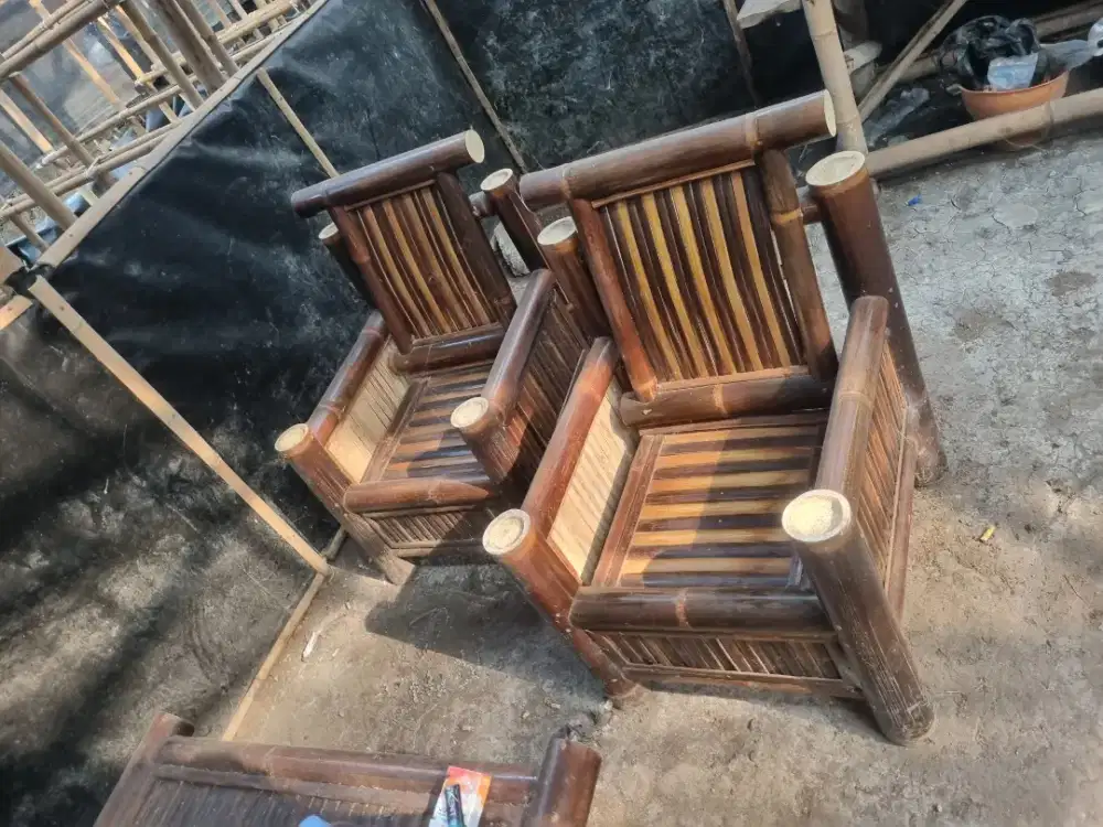 Kursi meja kayu jadul