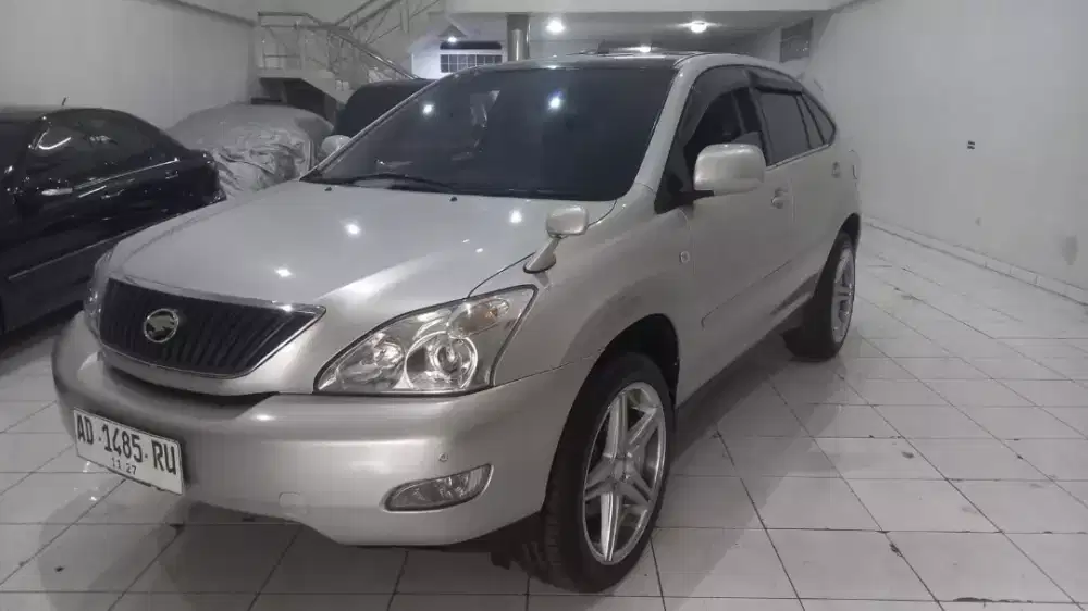 Toyota Harrier 2.4 L Prem 2005