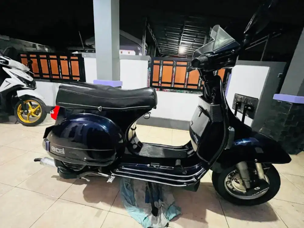 Vespa Exel 2002