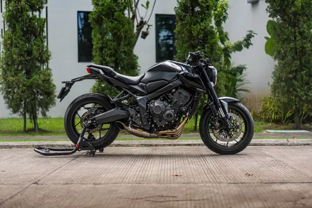 HONDA CB 650R NEO (CB NEO 650R)