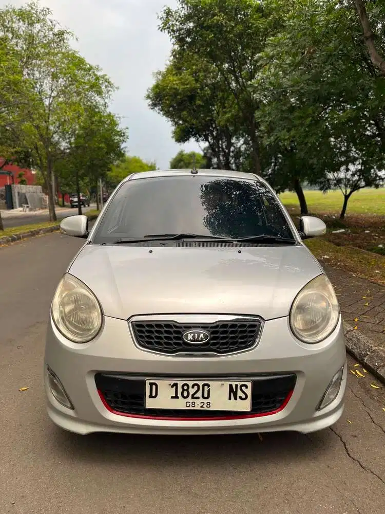 Kia Picanto 2010 Bensin