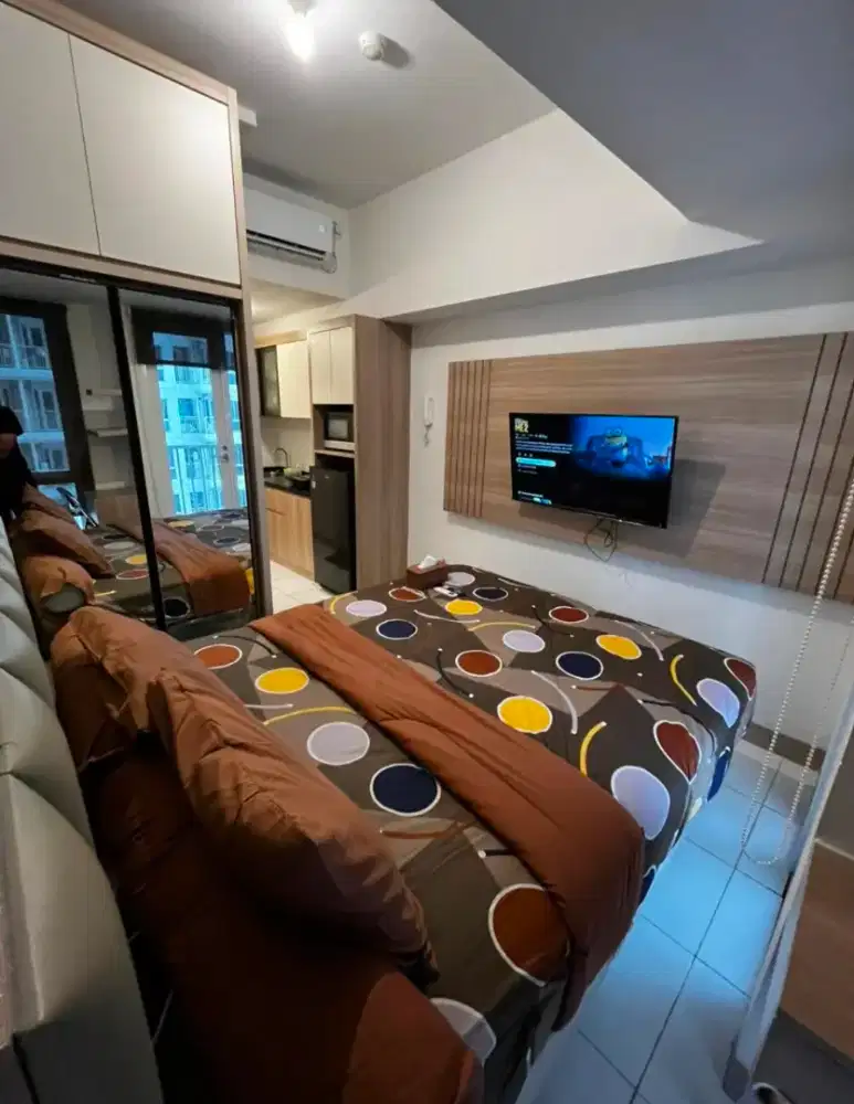 Sewa apartemen di Tokyo riverside pik 2