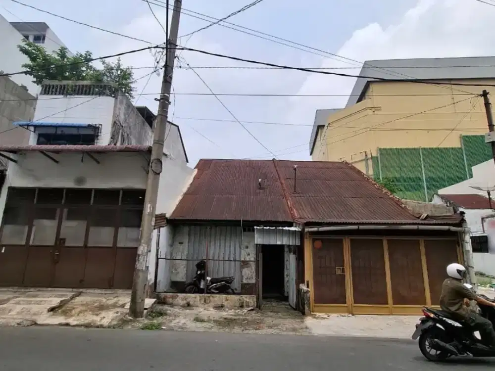 DIJUAL RUMAH INTI KOTA JALAN MERBAU LOKASI STRATEGIS