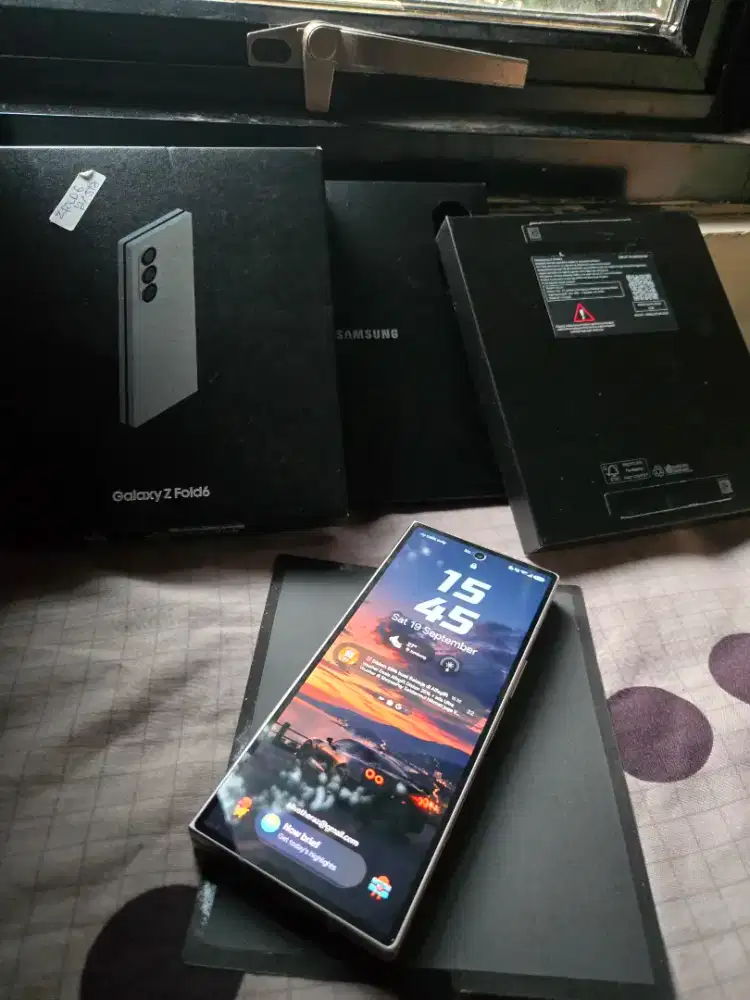 SAMSUNG Z FOLD 6 SEIN 256GB Silver Fullset