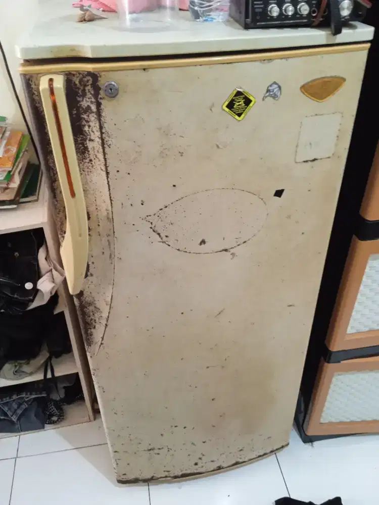 Kulkas 1 pintu sharp