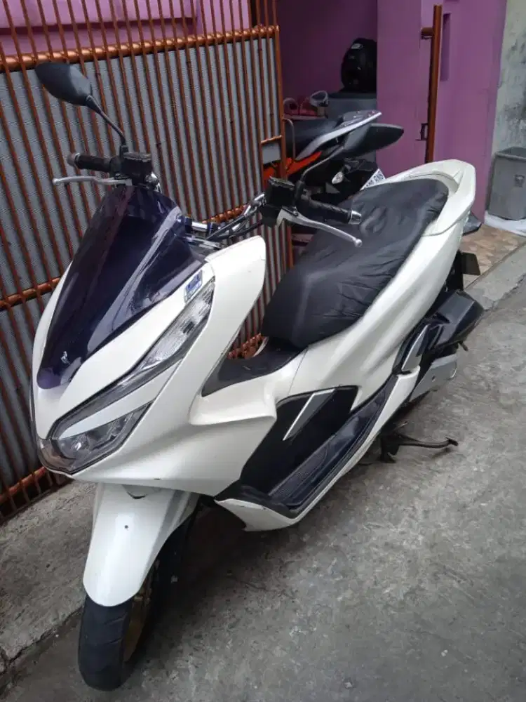 Honda Pcx 2018 Putih