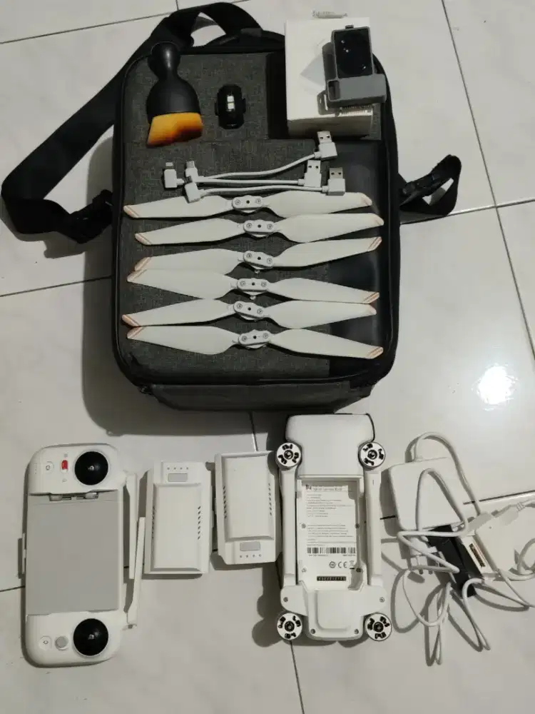 Fimi x8 Tele max 4K 48MP 30x zoom, 2Battery mulus full set + Megaphone