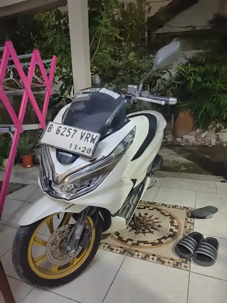 Pcx abs 2018 lengkap