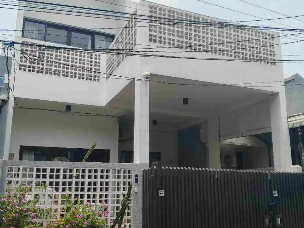 Rumah mewah di taman Buaran indah 1 Buaran - Duren sawit