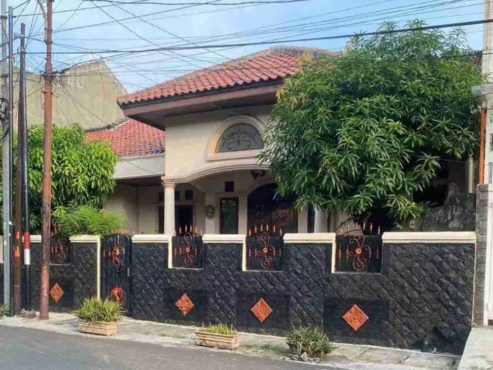 RUMAH MEGAH & LUAS DI ANEKA ELOK PENGGILINGAN