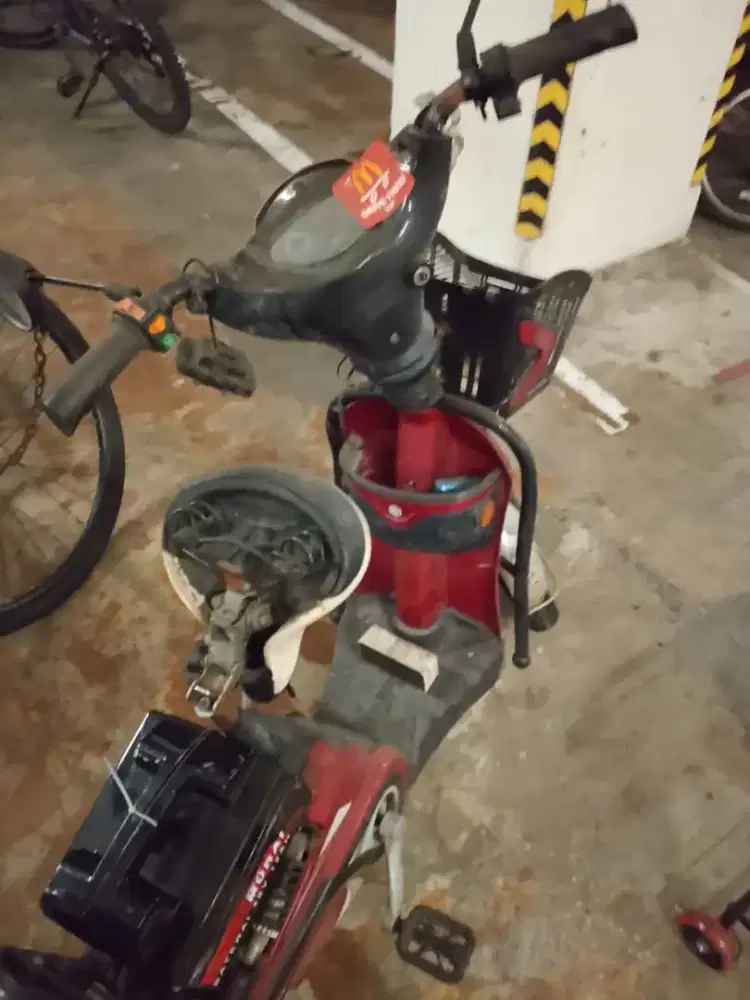 BU !!! Sepeda listrik Indobike, mau jual cepat