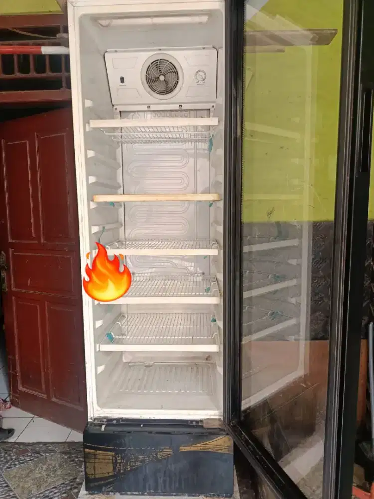 showcase polytron 5 rak
