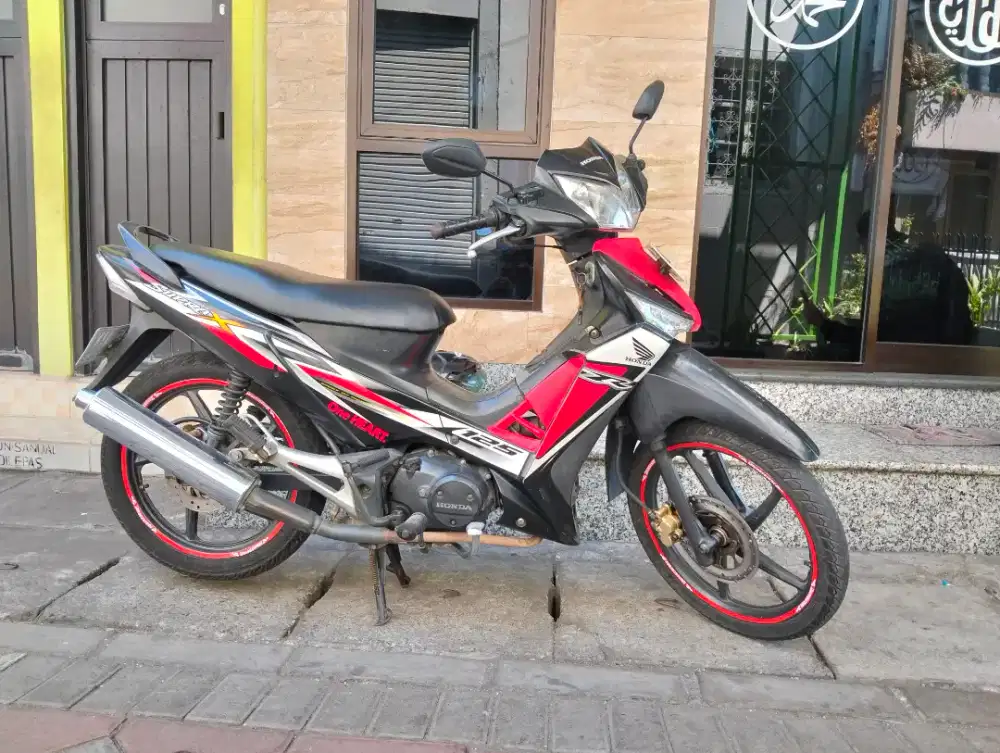 Honda Supra X 125 TR karburator milik pribadi tangan pertama