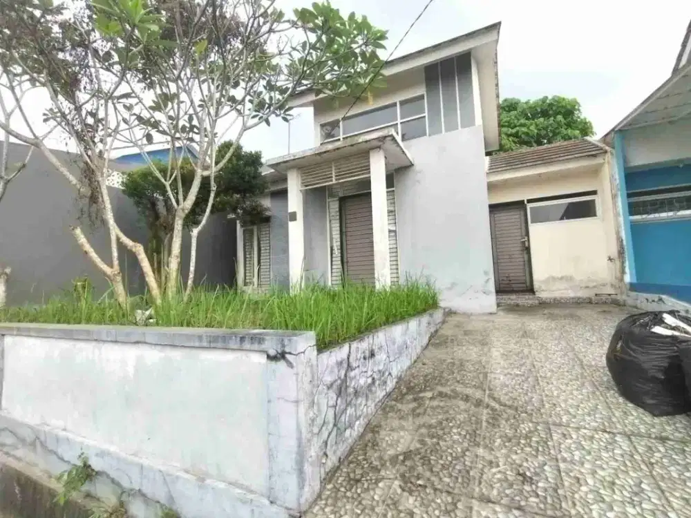dijual rumah semi real estate citra indah city Jonggol