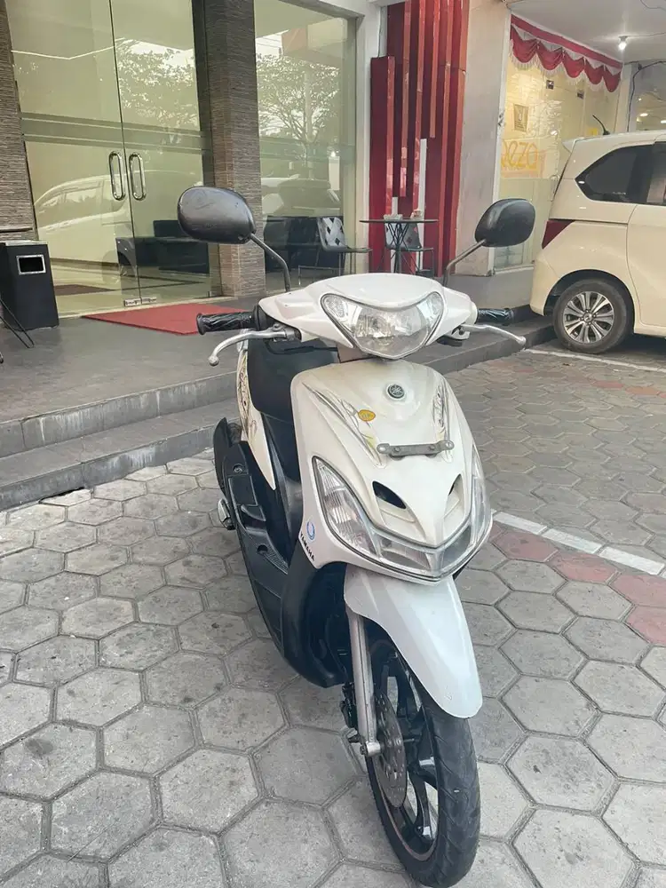 Yamaha Mio putih sporty smile surat lengkap hidup panjang pajak hidup