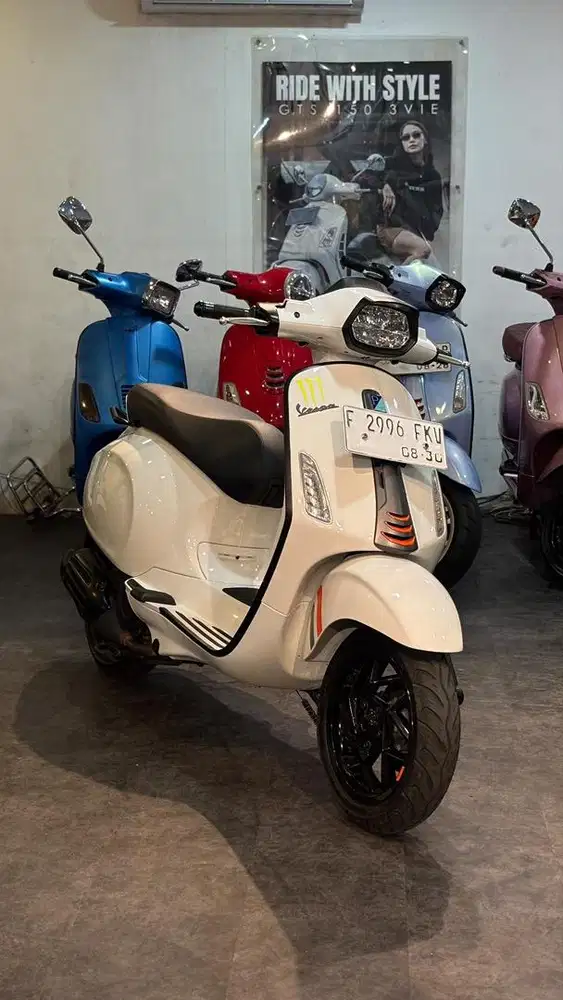 Vespa Sprint S Edition New Model 2025