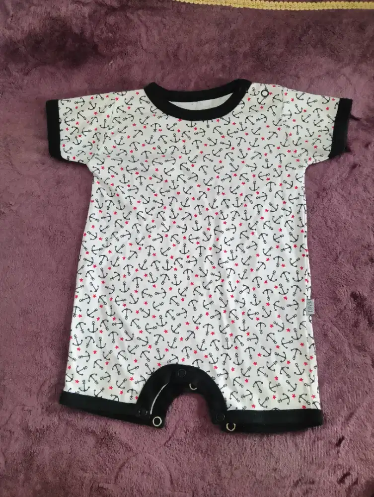Baju Baju Bayi Dibawah 1 Tahun 10 rb an