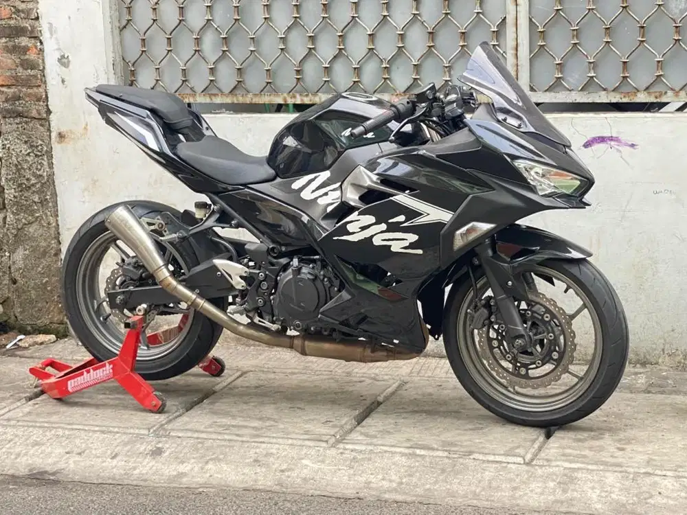 Kawasaki ninja 250 all new 2021