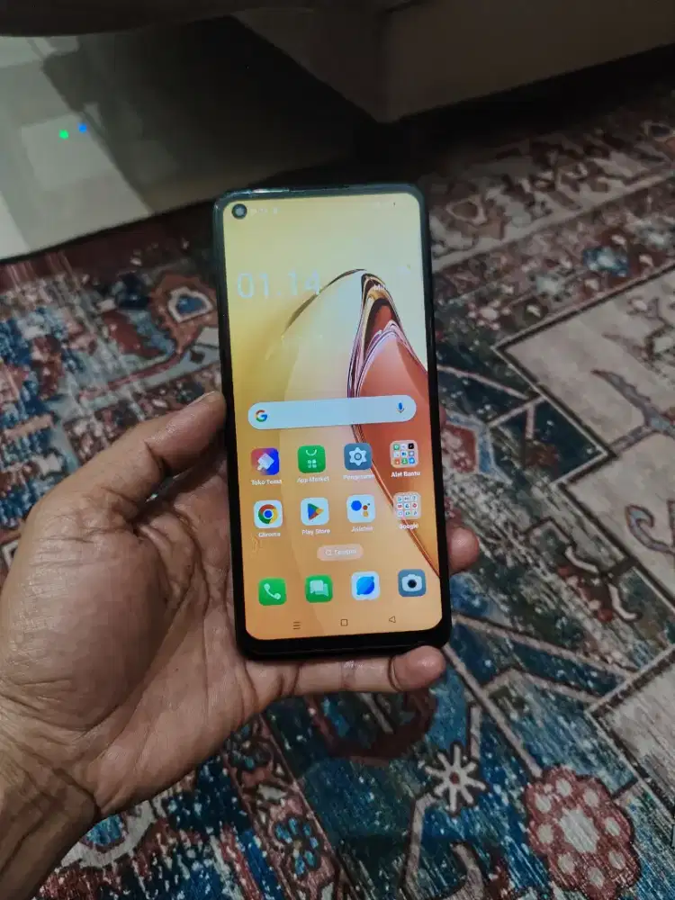 Oppo Reno 8 4G Ram 8GB Internal 256GB
