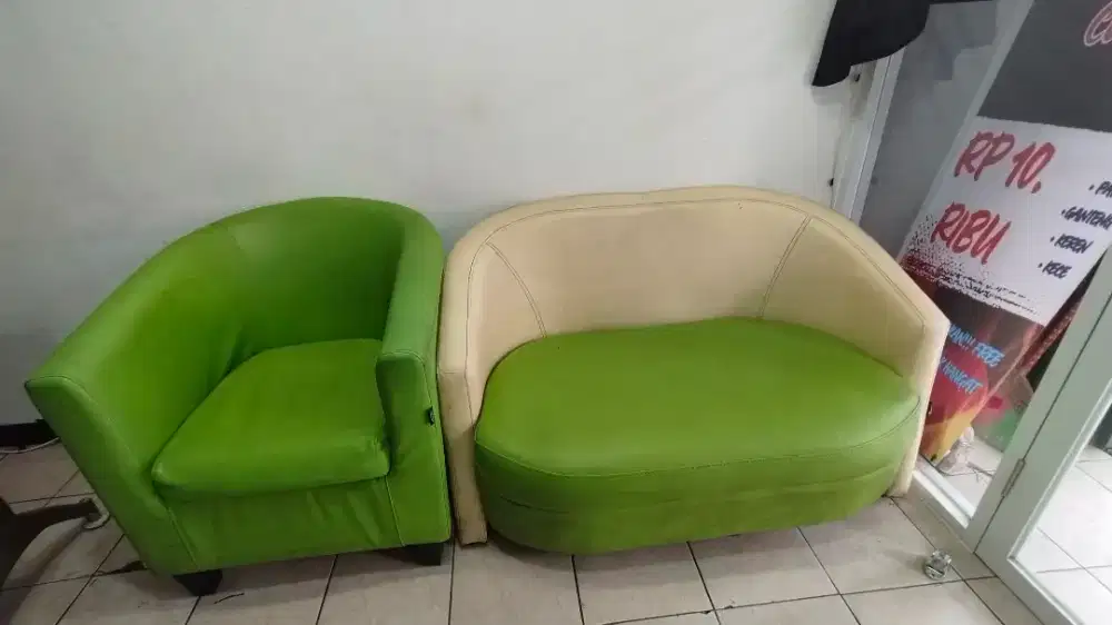 Jual sofa bekas masih OKE