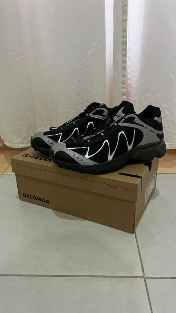 SALOMON XT-WHISPER NOCTURNE VISION SIZE 42/8.5 KONDISI BARU