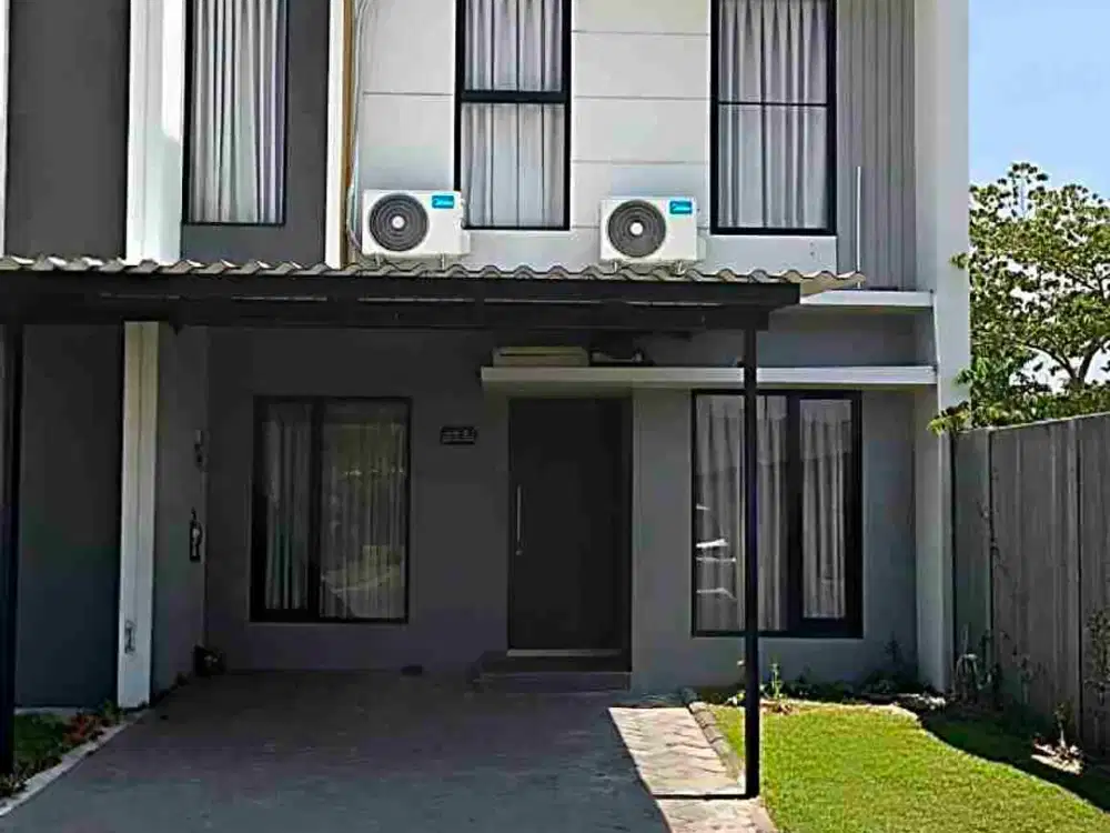 rumah di grand eastern Surabaya Timur