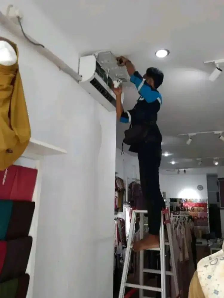 Service AC bongkar pasang AC kulkas pompa air