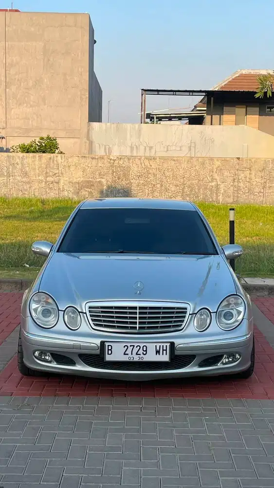 Jual Mercy E260 Tahun 2005 | 59 Juta Nego