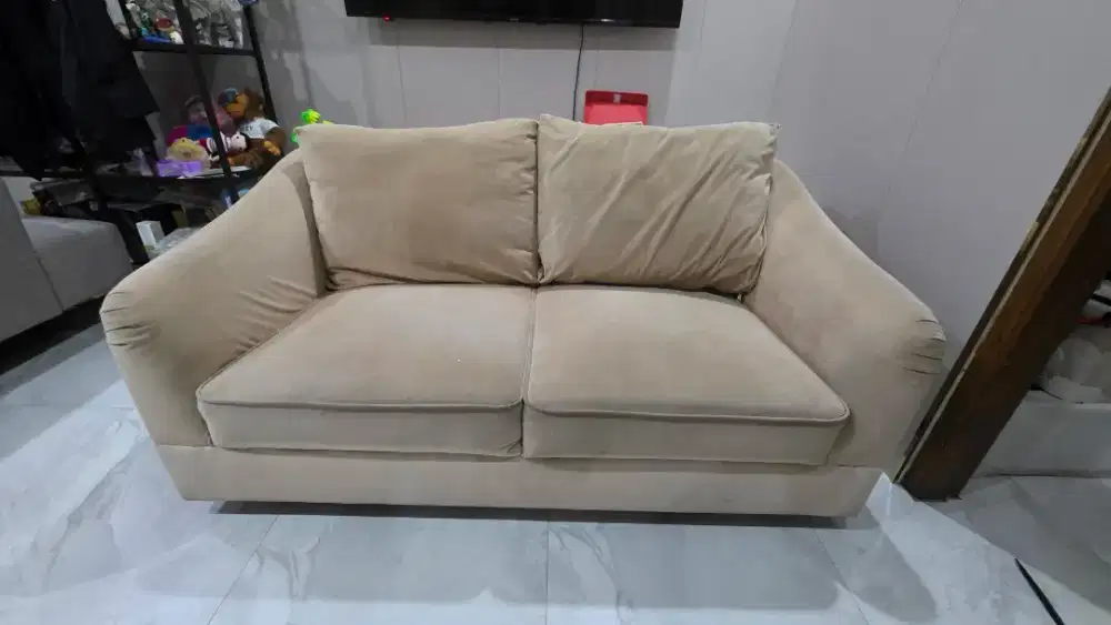 Sofa 2 seater 150x90