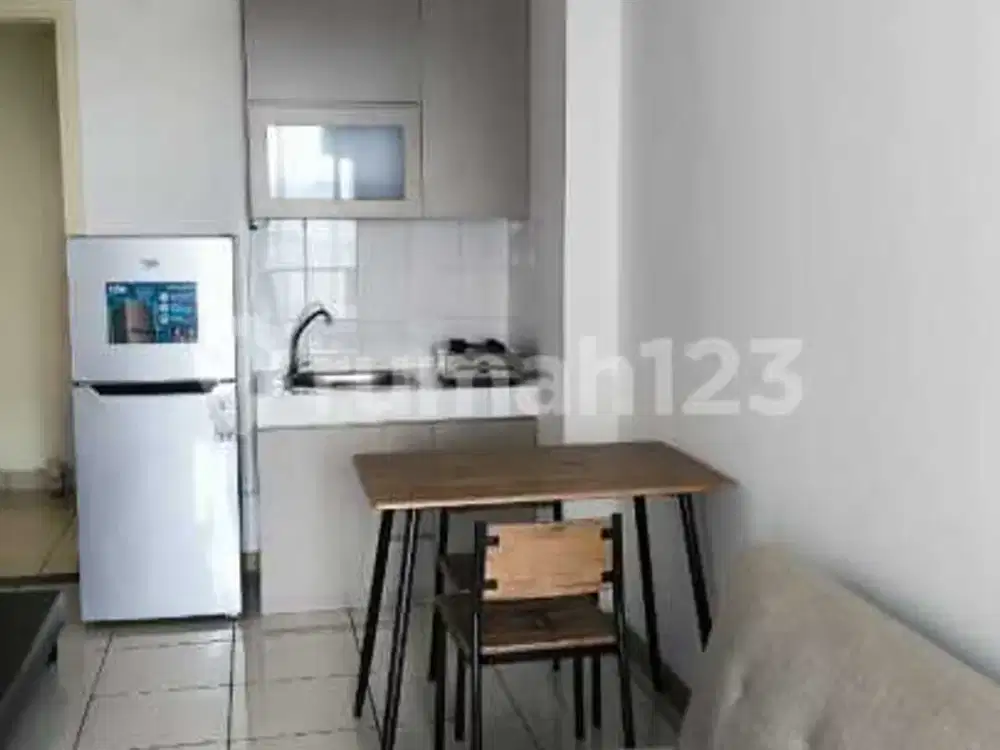 No Cobroke. Apartemen, Furnished, Dekat Sms, di Mtown
