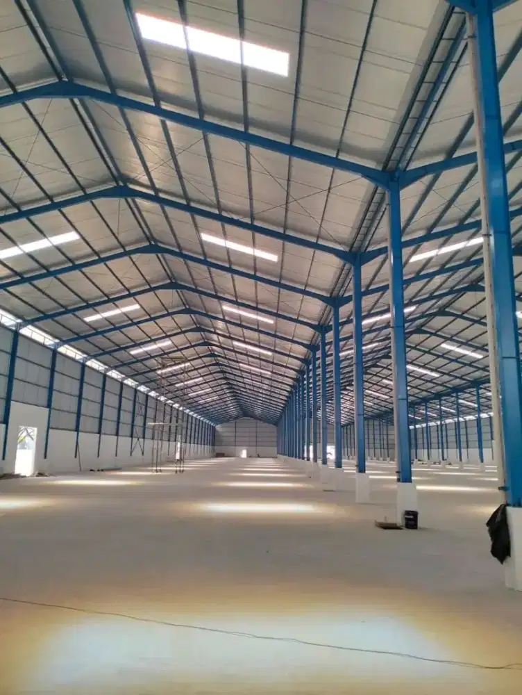 DI SEWAKAN GUDANG BARU INDUSTRI DI SALATIGA KOTA - JAWA TENGAH