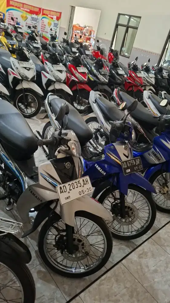 Vega r new silver 2008 murah