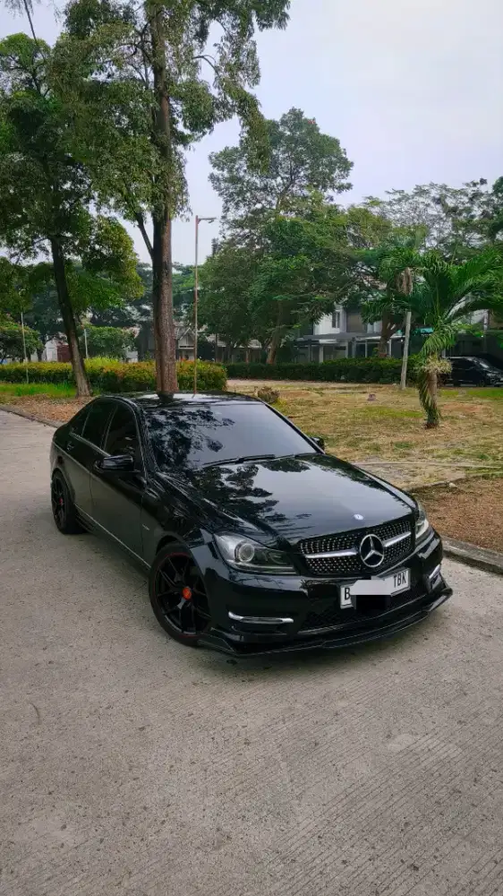 Mercy C200 w204 2014 Avantgarde last edition