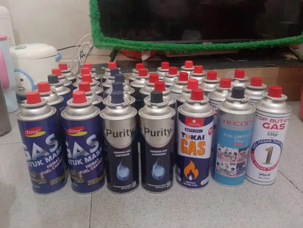 Kaleng kosongan gas portabel tanpa isi