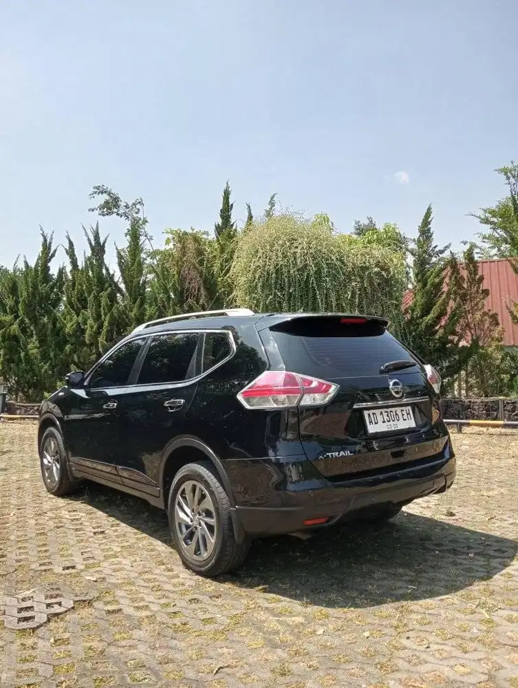 TERMURAH! NISSAN XTRAIL 2.5 AT 2015/16,  LOW KM, ORISINIL, TOP!!