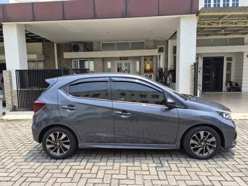 HONDA ALL NEW BRIO RS MATIC WARNA METEOROID GRAY METALLIC TAHUN 2023
