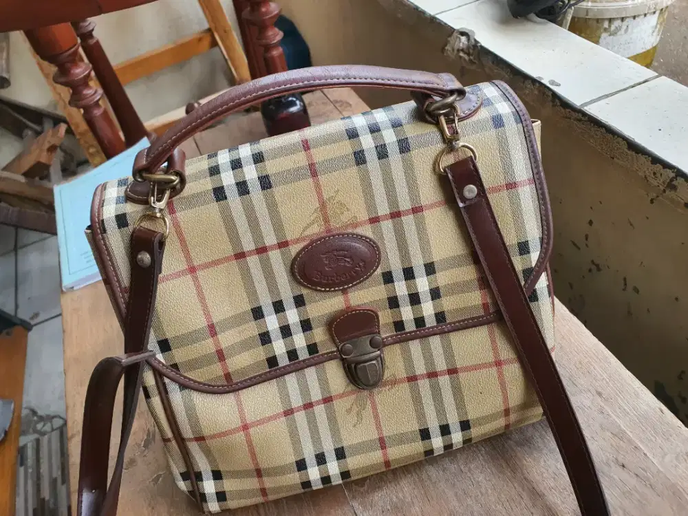 Tas burberrys preloved