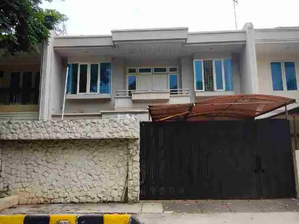 Rumah Siap Huni di Intercon, Kb Jeruk, Jakarta Barat