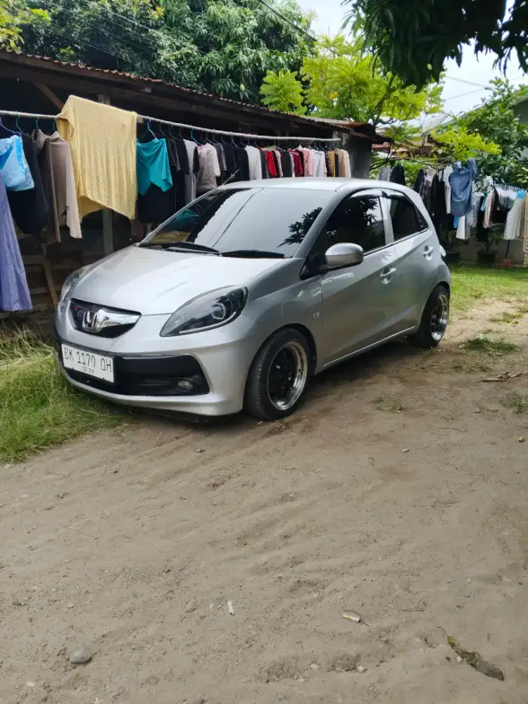 Honda Brio Metic E