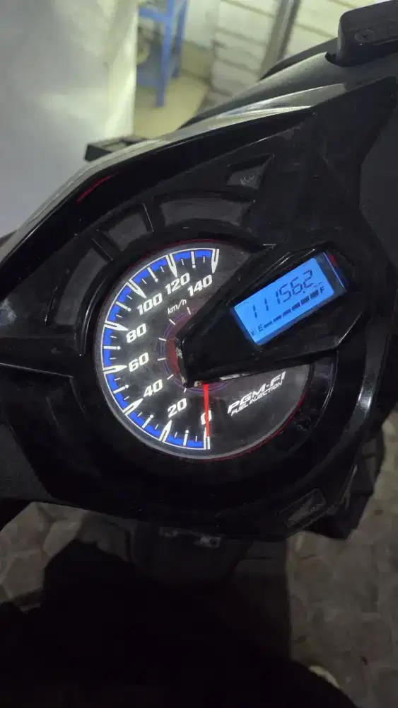 Honda Beat Deluxe 2023 Grey – KM 11.156