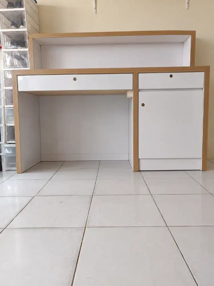 Meja Custom / Meja Kasir Custom (Bekas)