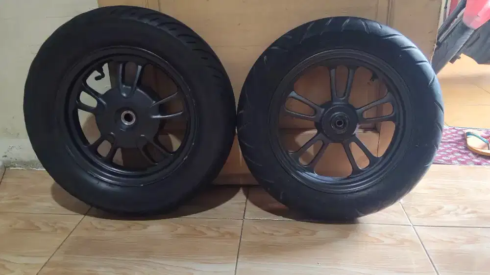 Velg Scoopy R12 Gen 5 2020 - 2024 ( Bisa Vario 110, Spacy , Beat )