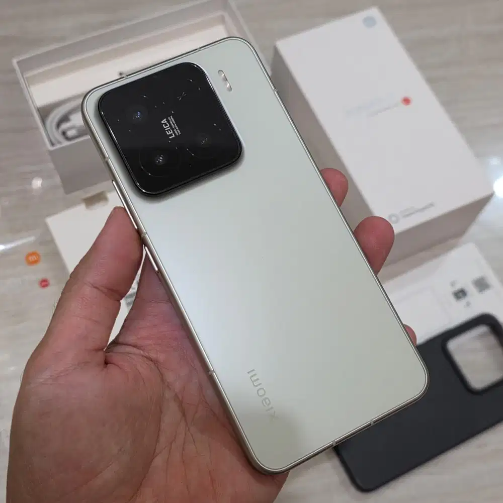 Xiaomi 15 5G 12/512GB Resmi Mulus Fullset Original