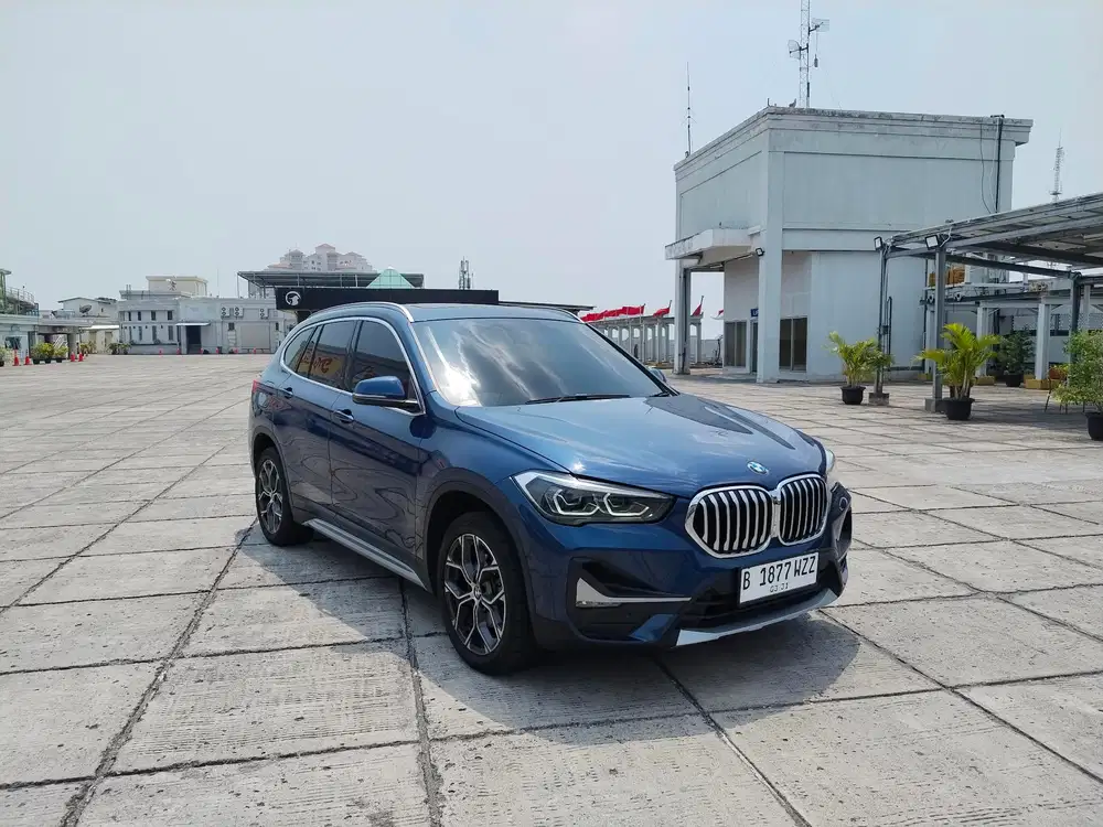 BMW x1 18i panoramic 1.5 matic promo menarik TDP 10% 2021