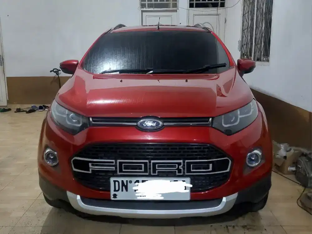 Dijual Ford Ecosport Titanium Merah Candy Transmisi Manual tahun 2014