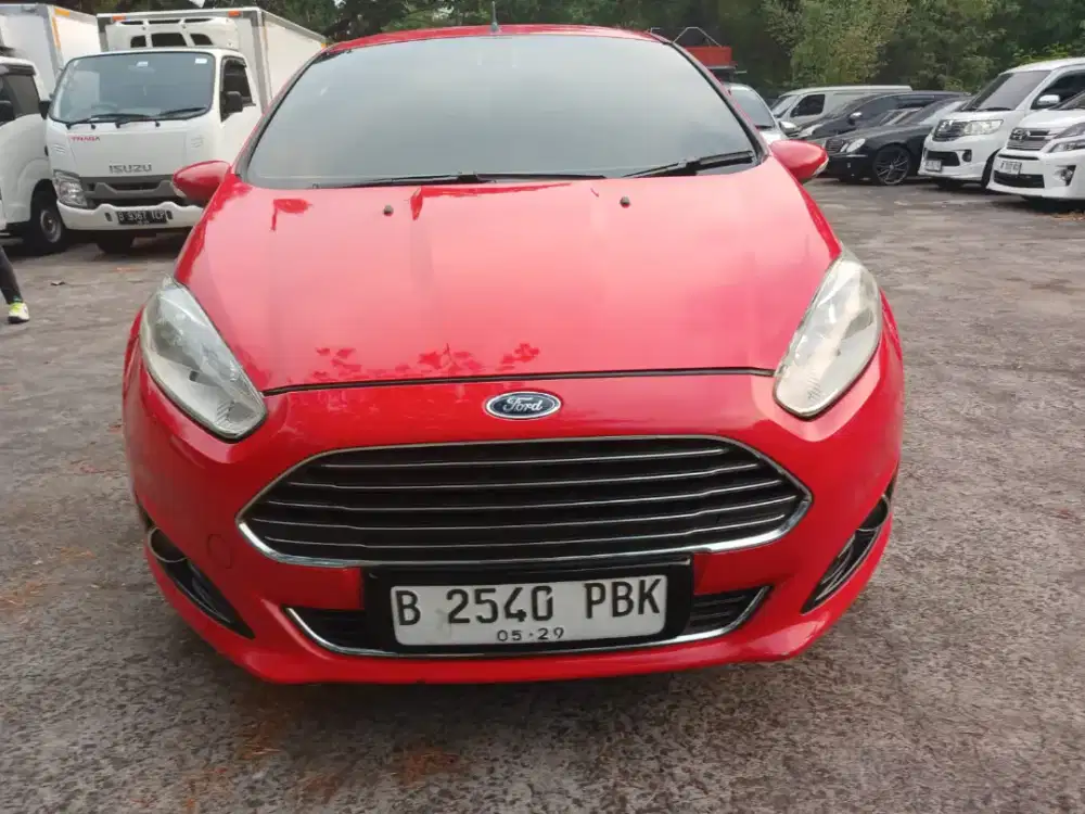 2014 Ford Fiesta S 1.5 L AT Bensin