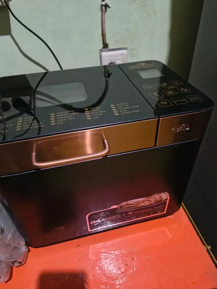 Alat buat roti otomatis